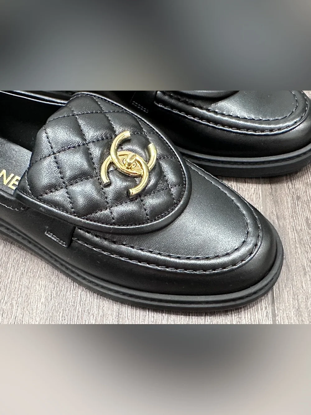 $1.8K 2026 CHANEL BLACK LEATHER LOAFERS MOCCASINS With GOLD CC TURNLOCK LOGO 38C